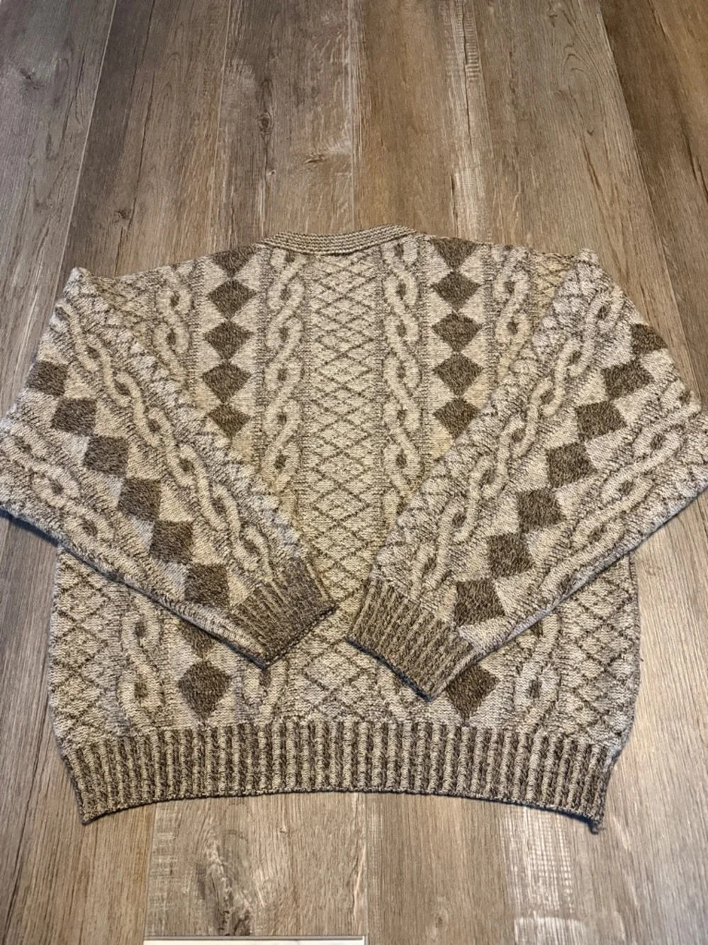 Vintage Limited Editions by Expressions sweater made in Italy